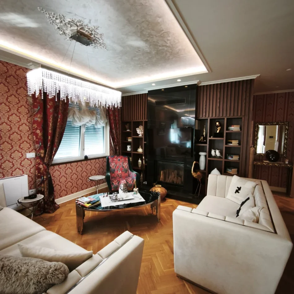 Tirane, jepet me qera apartament 2+1+Ballkon Kati 1, 120 m² 1.800 € (JOY RESIDENCE TEG)