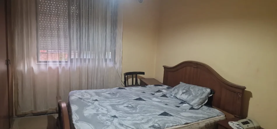 Tirane, shitet apartament 1+1+Aneks+Ballkon Kati 3, 54 m² 90.000 € (xhamlliku , oxhaku)