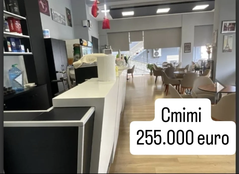 Tirane, shitet bar-kafe Kati 0, 101 m² 255.000 € (kodra e diellit)
