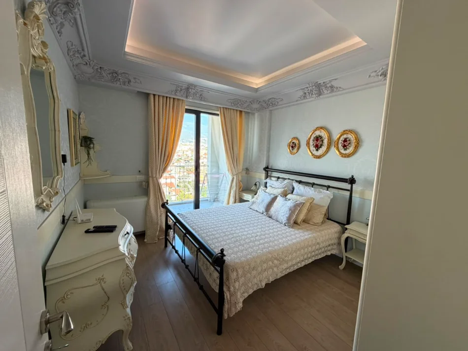 Tirane, jepet me qera apartament 1+1 Kati 9, (ASL)