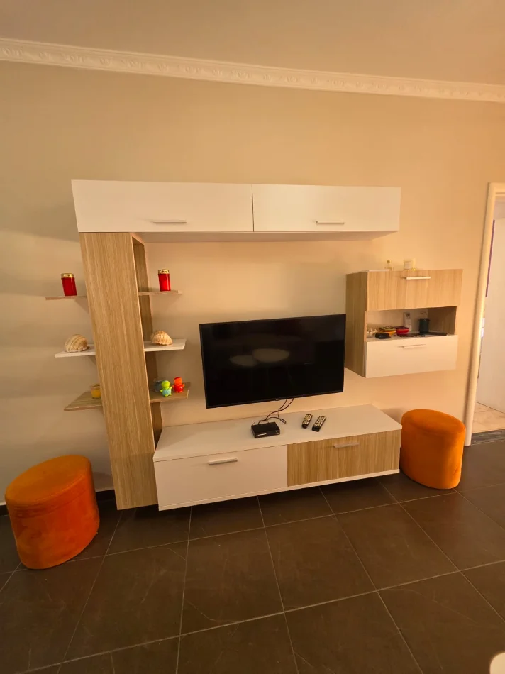 Tirane, jepet me qera apartament 1+1 Kati 7, 75 m² (ASTIR)