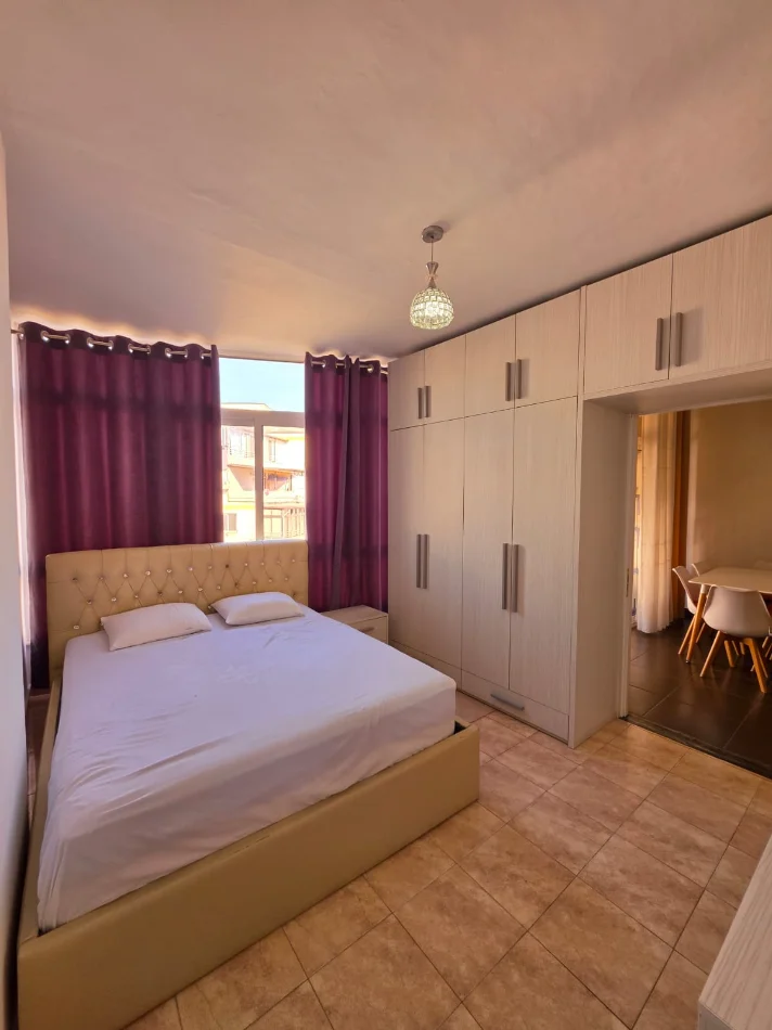 Tirane, jepet me qera apartament 1+1 Kati 7, 75 m² (ASTIR)