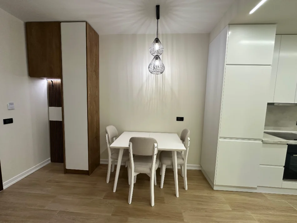 Tirane, shitet apartament 1+1+Aneks+Ballkon Kati 5, 61 m² 165.000 € (rruga e durresit)