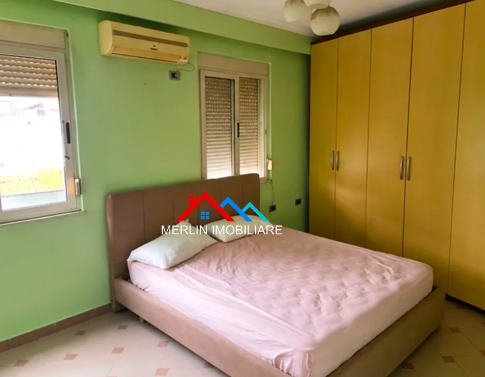 Tirane, Jepet me qera Apartament 2+1 Kati 2, 73 m² 644 € (Rruga Mihal Duri, afer Bllpkut te Ambasadave)