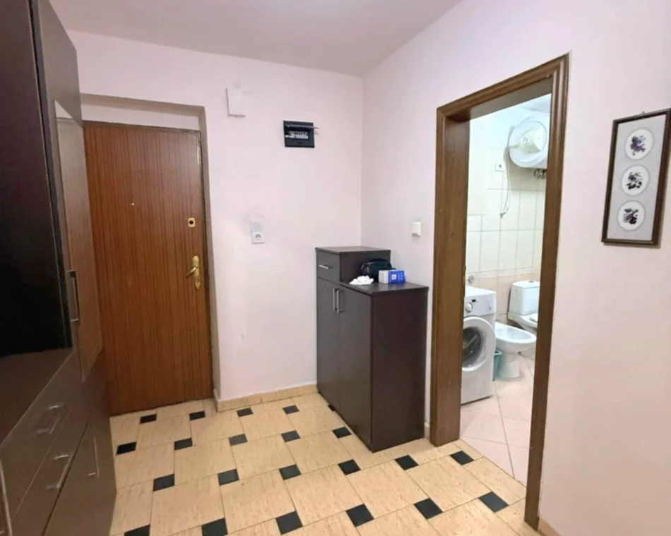 Tirane, shitet apartament 2+1 Kati 2, 76 m² 140.000 € 