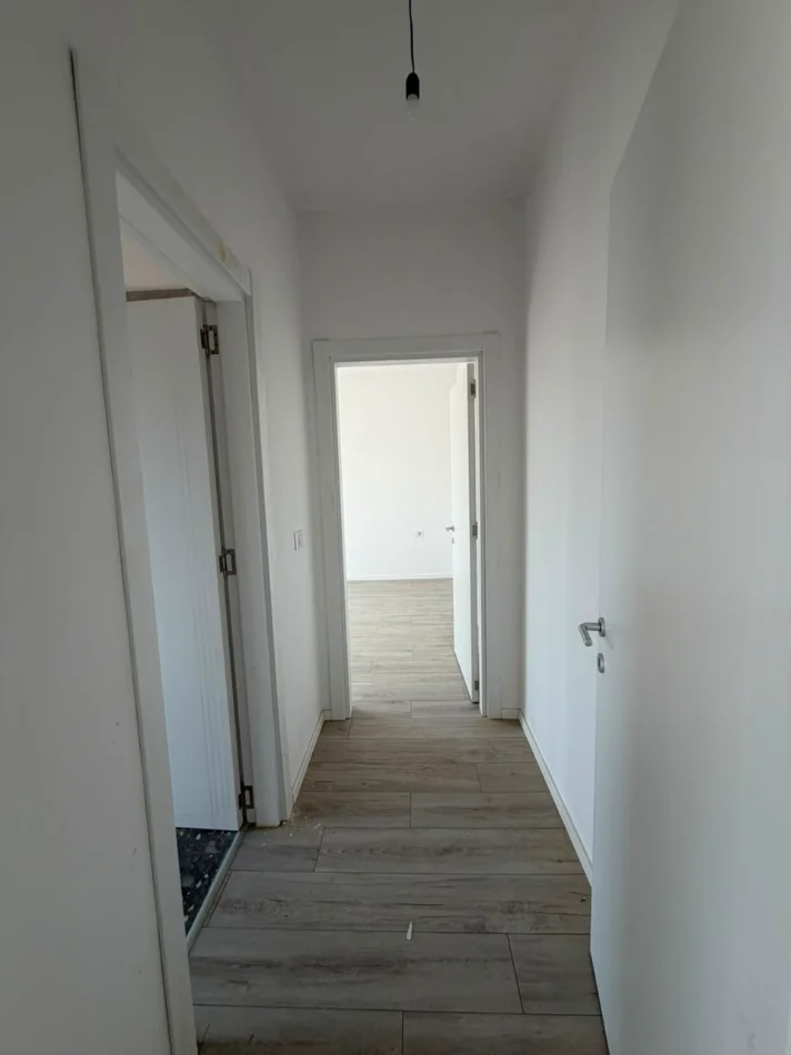 🏡 OKAZION | SHITET APARTAMENT 2+1+2 – TIRANA ENTRY Ish Dogana