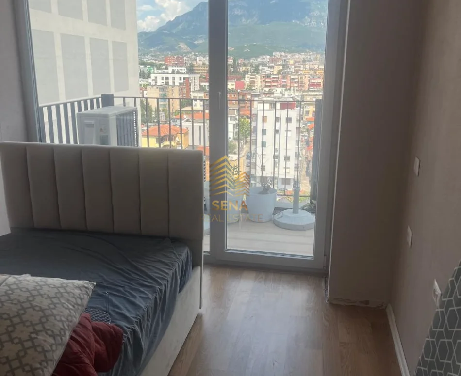 Tirane, jepet me qera apartament 2+1+Ballkon Kati 9, 130 m² 850 € (Pazari i Ri)