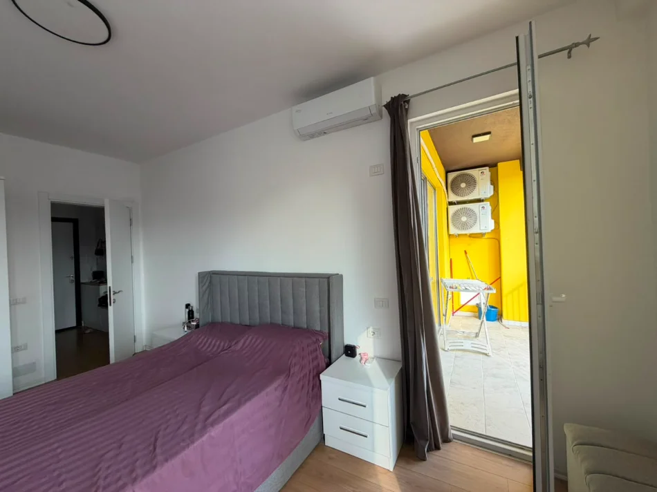 Tirane, shes apartament 1+1+Aneks+Ballkon Kati 3, 72 m² (Yzberisht)