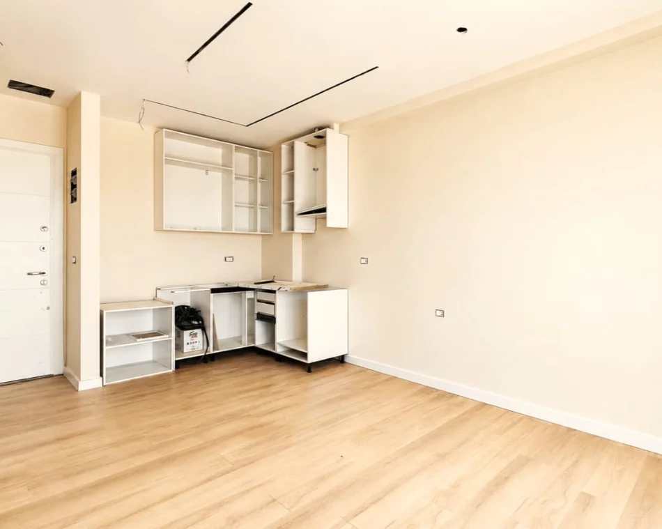 Tirane, shitet apartament 1+1 Kati 10, 44 m² 130.000 € (Rruga Artan Lenja)