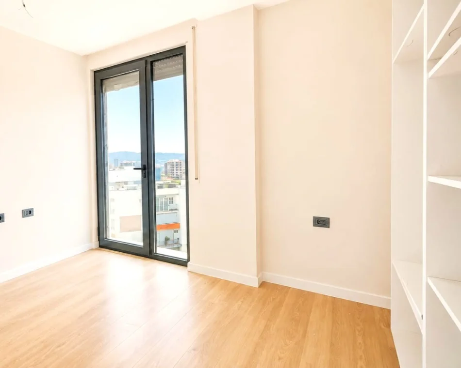 Tirane, shitet apartament 2+1 Kati 10, 70 m² 225.000 € (Rruga Artan Lenja)