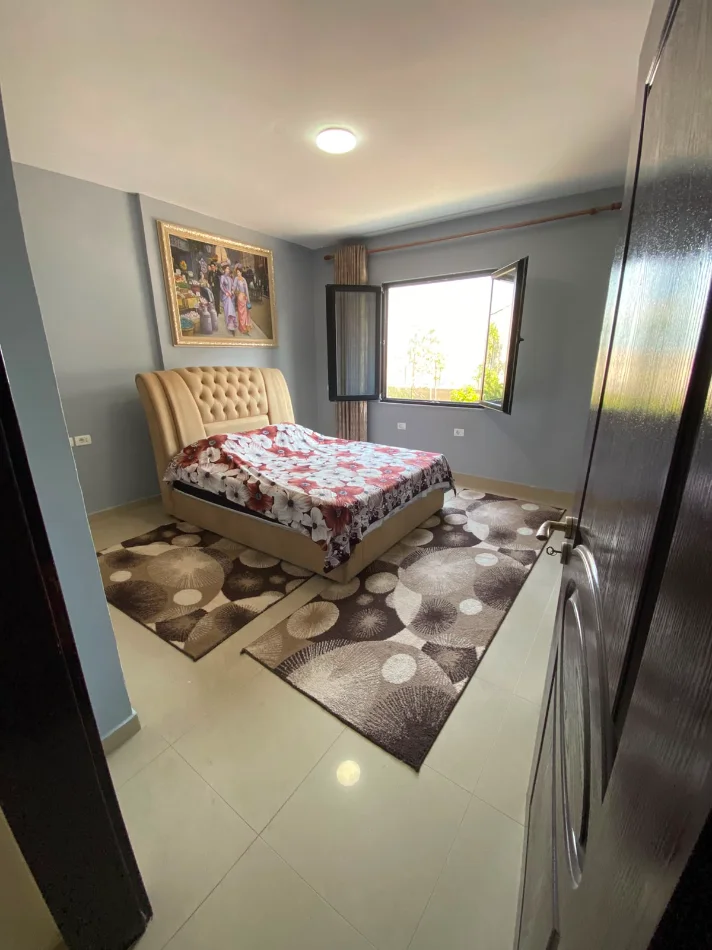 Tirane, shitet apartament 2+1+Aneks+Ballkon Kati 7, 196.000 € (astir)