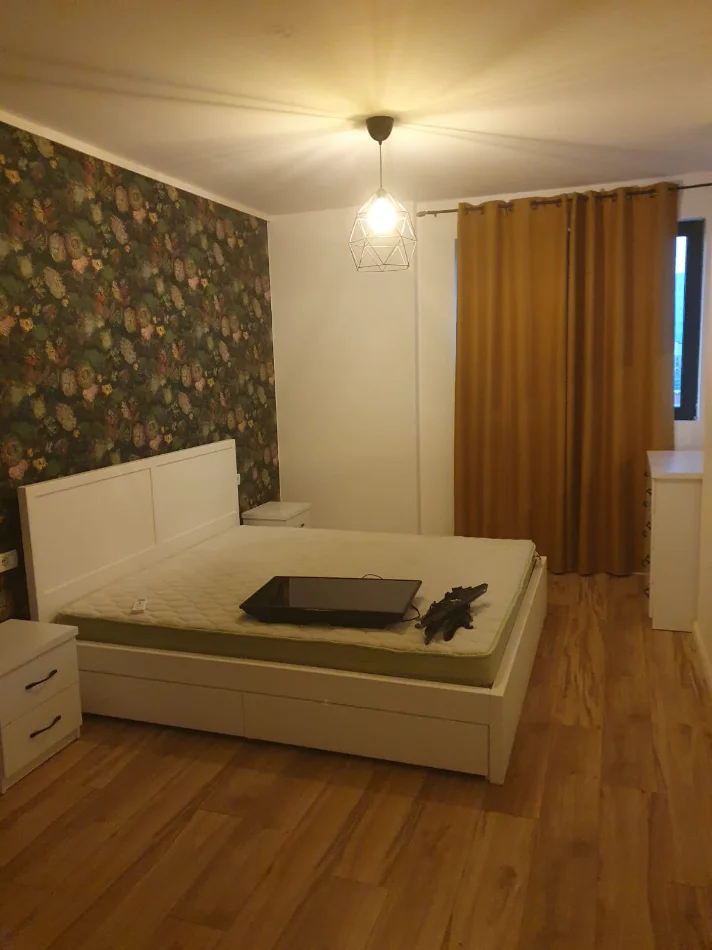 Tirane, jepet me qera apartament 1+1+Ballkon Kati 10, 70 m² 600 € (Future Home Residence Astir)