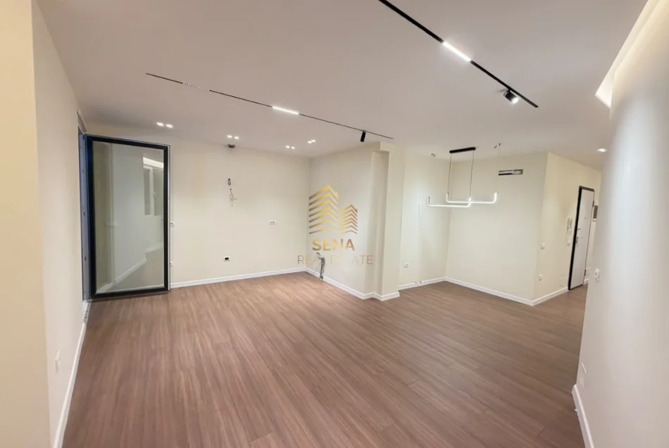 Tirane, shitet apartament 2+1+Ballkon Kati 5, 80 m² 190.000 € (Ali Demi)