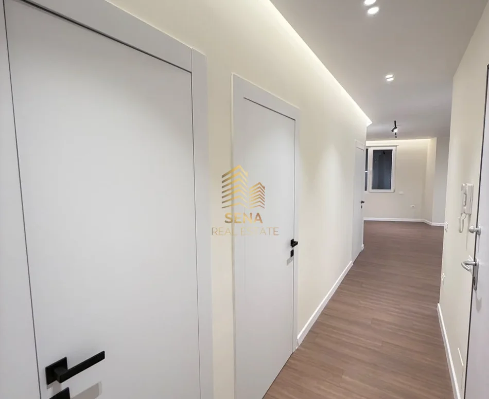 Tirane, shitet apartament 2+1+Ballkon Kati 5, 80 m² 190.000 € (Ali Demi)