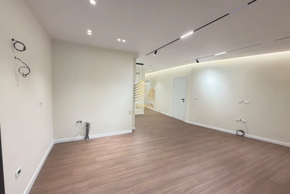 Tirane, shitet apartament 2+1+Ballkon Kati 5, 80 m² 190.000 € (Ali Demi)