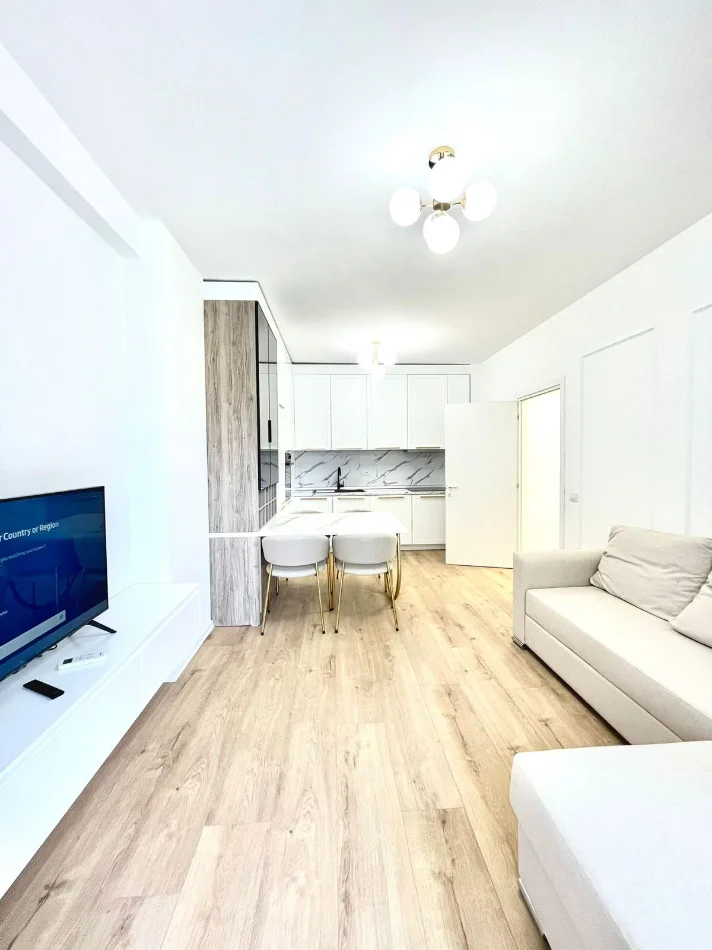 Tirane, jepet me qera apartament 1+1 Kati 1, 60 m² 500 € (ASTIR)