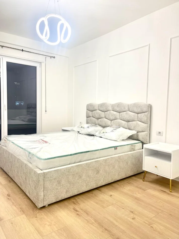 Tirane, jepet me qera apartament 1+1 Kati 1, 60 m² 500 € (ASTIR)