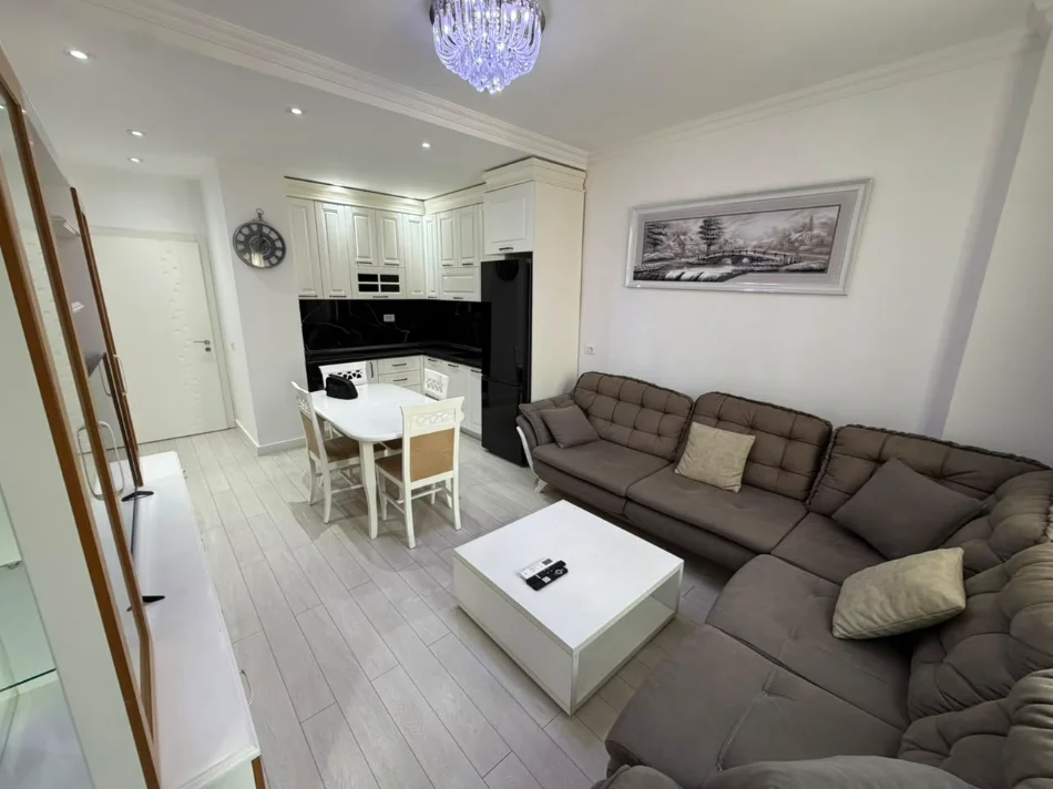 Tirane, shitet apartament 1+1 Kati 6, 68 m² (ASTIR)