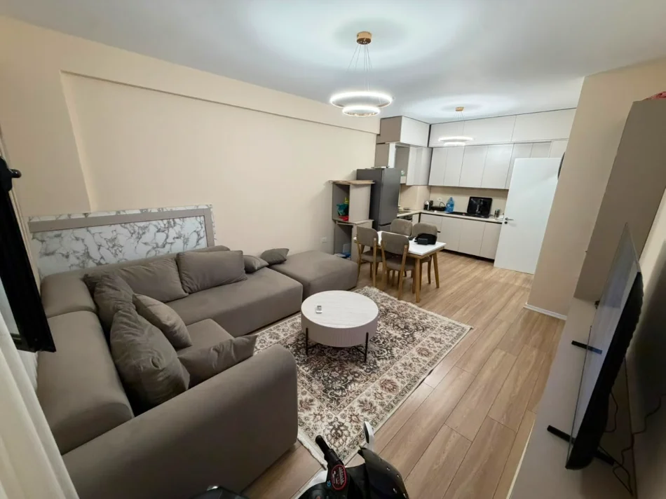 Tirane, shitet apartament 1+1 Kati 3, 72 m² (ASTIR)