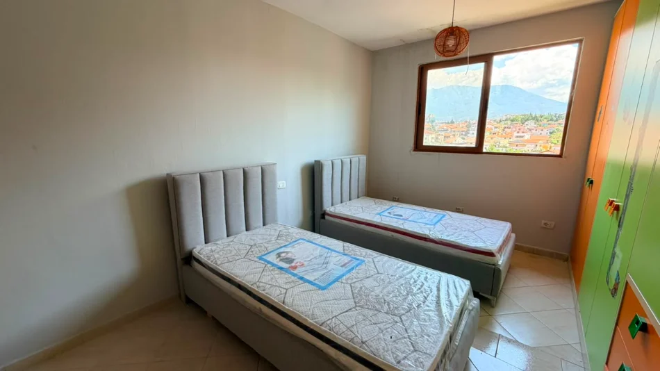 Tirane, shitet apartament 2+1+Aneks+Ballkon Kati 6, 105 m² 165.000 € (rruga ali demi , ish tregu elektrik)