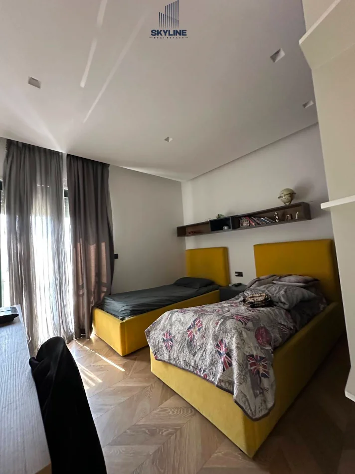 Tirane, shitet apartament 2+1 Kati 2, 119 m² 285.000 € (Astir)
