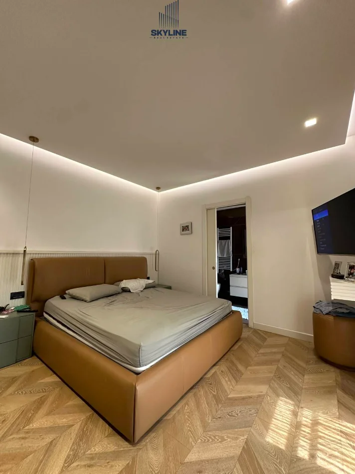 Tirane, shitet apartament 2+1 Kati 2, 119 m² 285.000 € (Astir)
