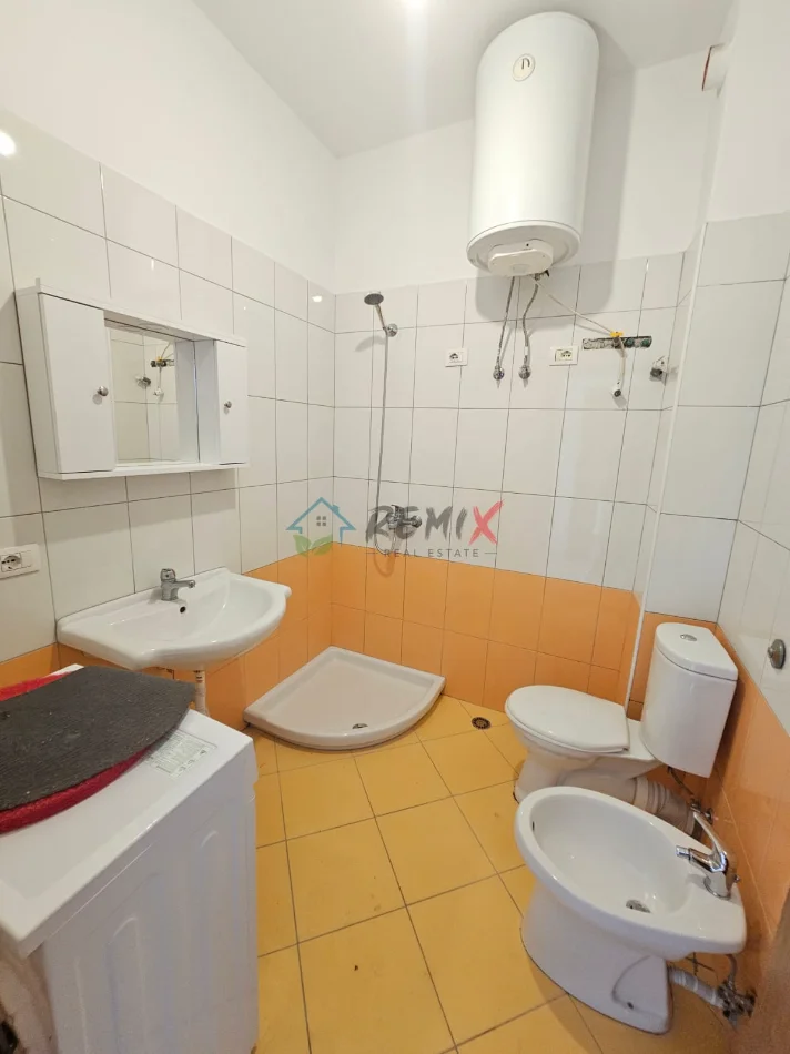 Durres, jepet me qera apartament 2+1+Aneks+Ballkon Kati 3, 90 m² 350 € 