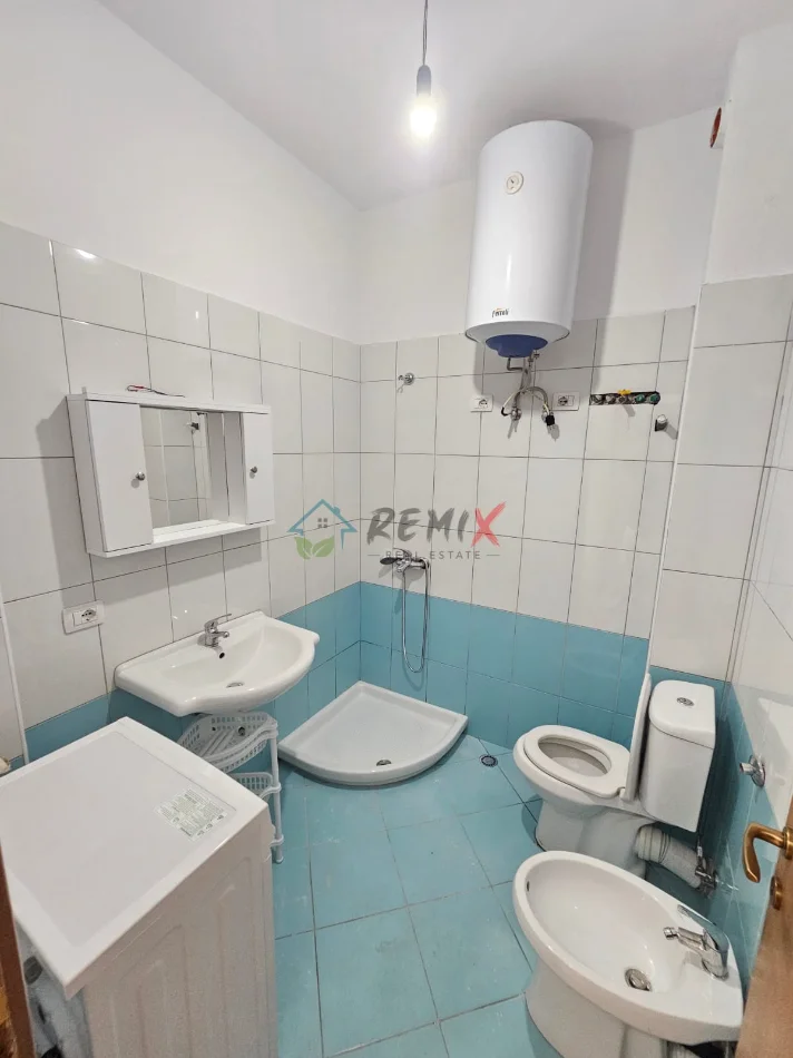 Durres, jepet me qera apartament 2+1+Aneks+Ballkon Kati 2, 90 m² 350 € 