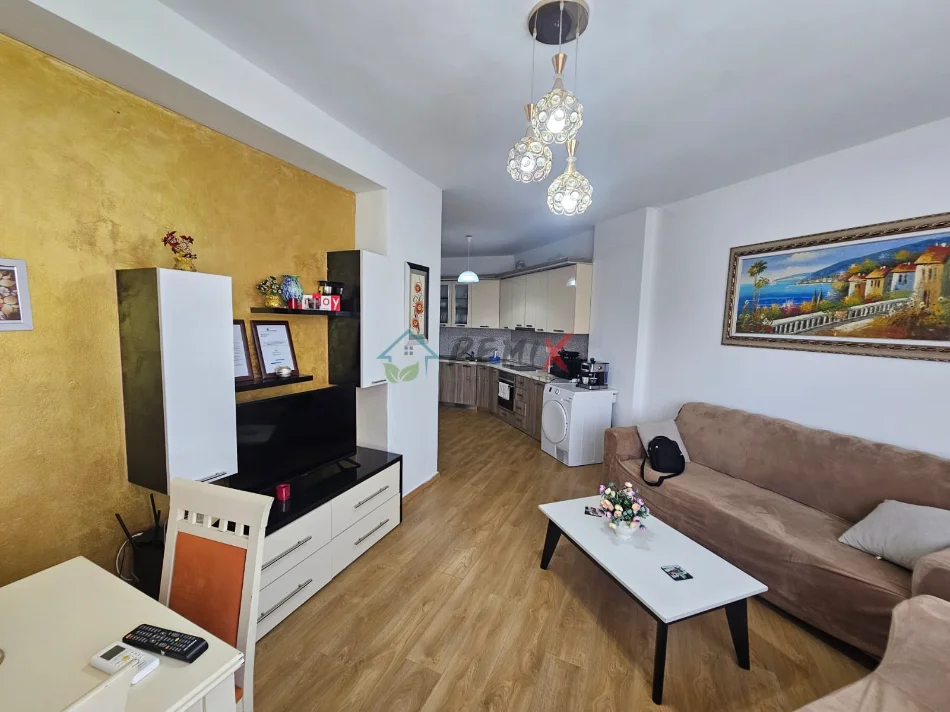 Durres, shitet apartament 2+1+Aneks+Ballkon Kati 4, 96 m² 130.000 € 