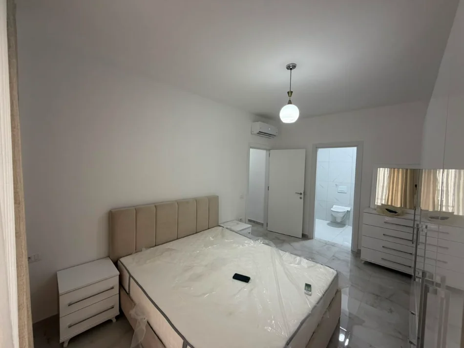 Tirane, jepet me qera apartament 2+1 Kati 3, (rruga dritan hoxha)