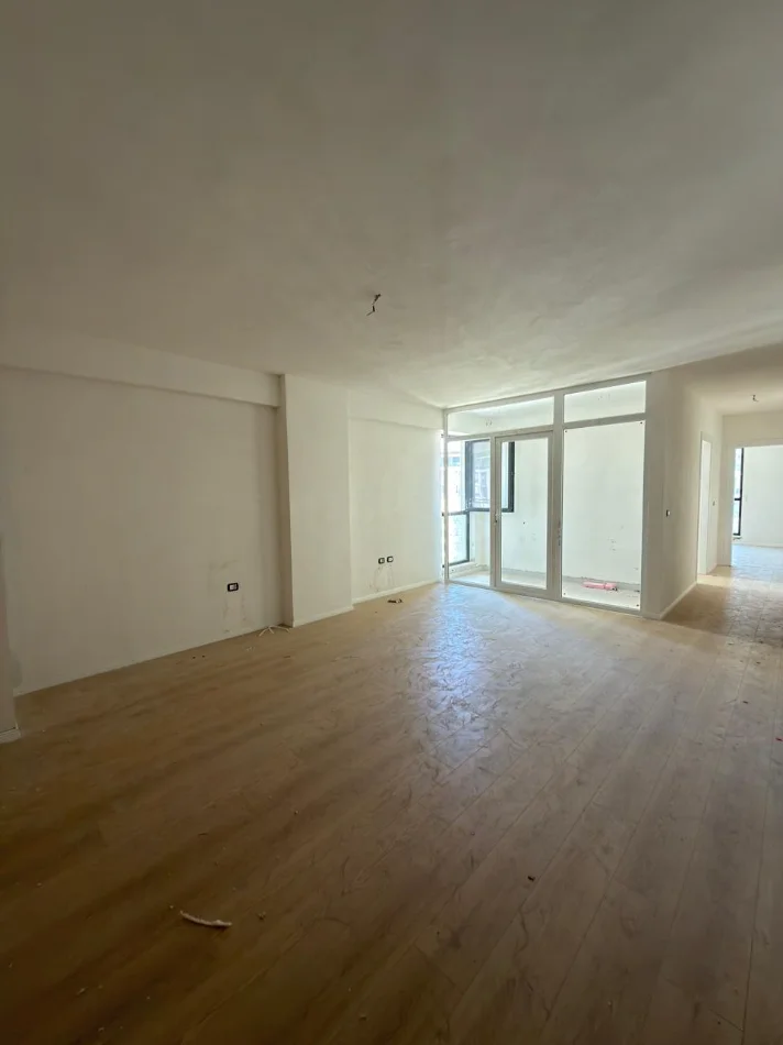 Tirane, shitet apartament 2+1+Ballkon Kati 9, 91 m² 146.600 € (Garden Residence Turdiu, Ish Fusha e Aviacionit)