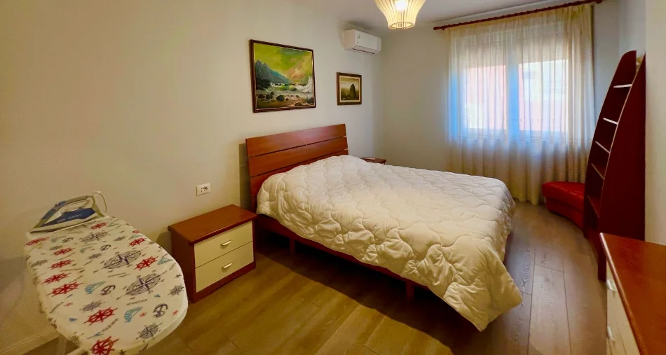 Tirane, jepet me qera apartament 1+1+Aneks+Ballkon Kati 6, 82 m² 720 € (rruga e elbasanit)