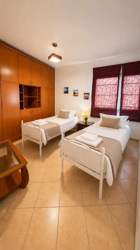 Tirane, jepet me qera apartament 2+1+Aneks+Ballkon Kati 8, 850 € (rruga don bosko)