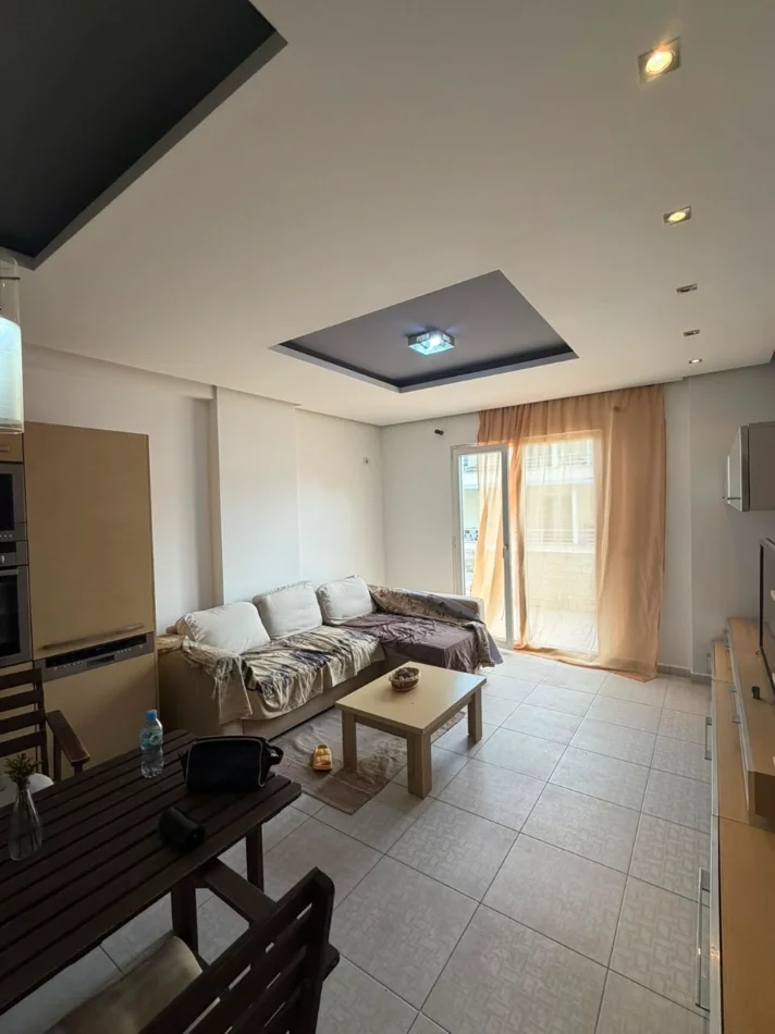 Tirane, shitet apartament 3+1+Aneks+Ballkon Kati 6, 126 m² 160.000 € (Yzberisht)