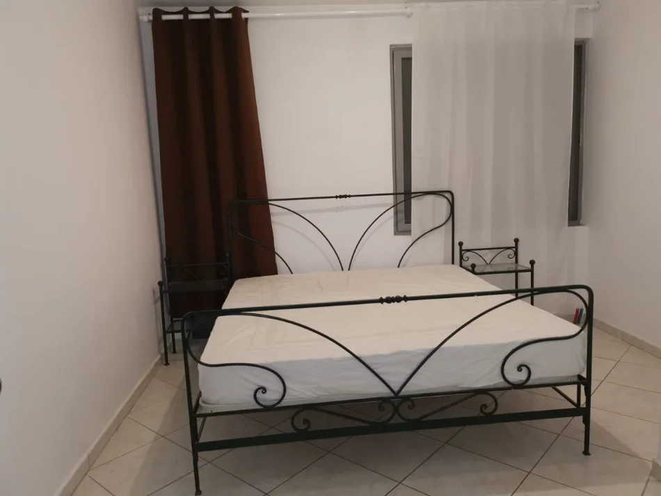 Tirane, shitet apartament 1+1+Ballkon Kati 8, 66 m² 110.000 € (Astir)