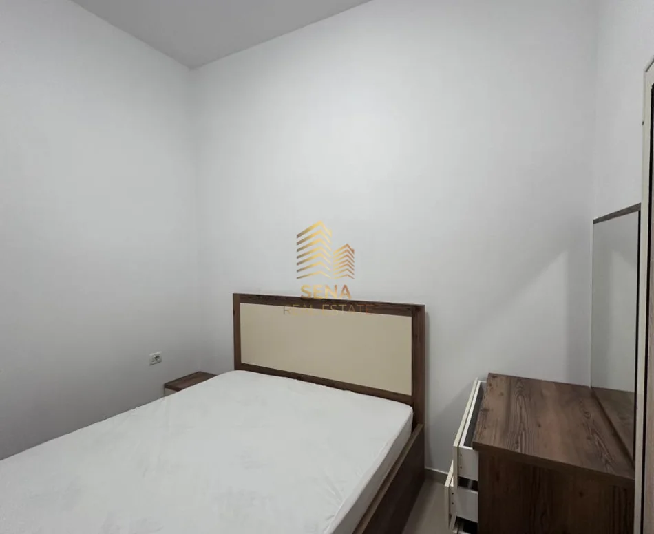 Tirane, jepet me qera apartament 1+1 Kati 0, 50 m² 450 € (5 Maji)