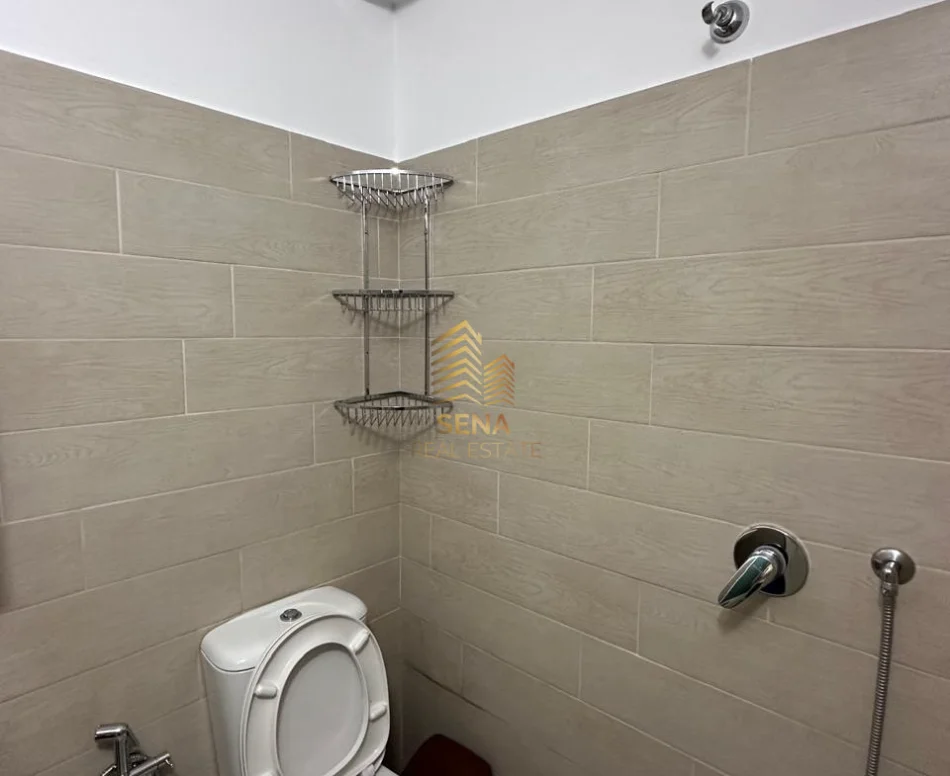 Tirane, jepet me qera apartament 1+1 Kati 0, 50 m² 450 € (5 Maji)