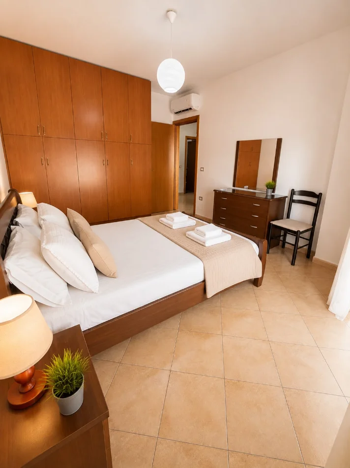 Tirane, jepet me qera apartament 2+1+Aneks+Ballkon Kati 8, 850 € (rruga e durresit)