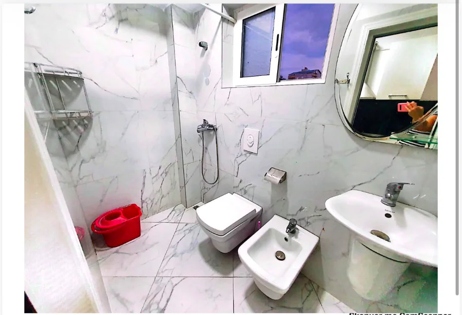 Tirane, jepet me qera garsonier Studio Kati 4, 30 m² 360 € (Kryqezimi i 21 dhjetorit)