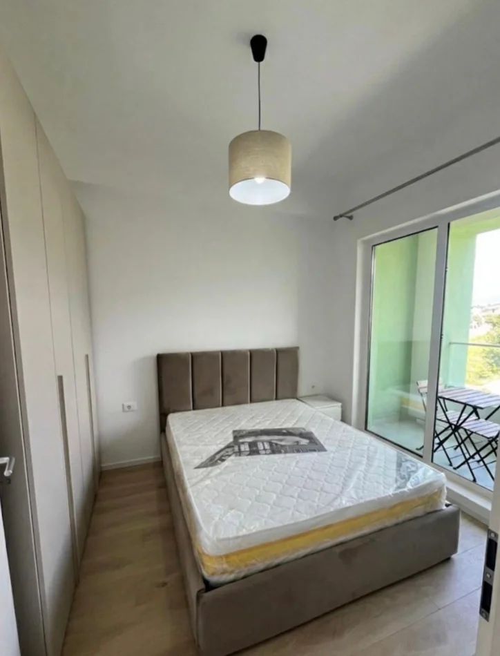 Tirane, jepet me qera apartament 1+1 Kati 4, 60 m² 450 € (Kompleksi Kadiu)