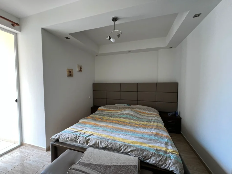 Tirane, jepet me qera apartament 2+1 Kati 5, 115 m² 500 € (Kompleksi Fratar, Astir)