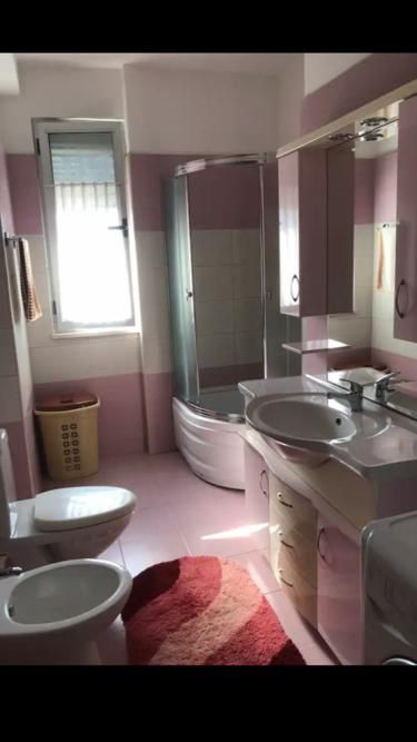 Shengjin, shitet apartament 2+1+BLK Kati 8, 85 m² 65.000 Euro (Rruga Nen Tereza)