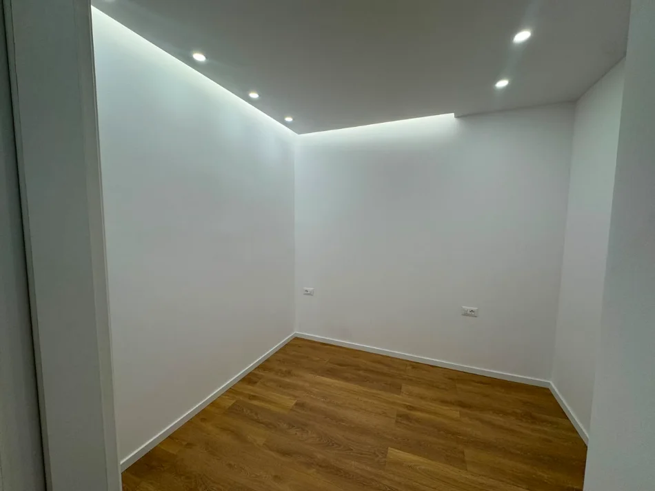 Tirane, shitet apartament 1+1 Kati 3, 44 m² 129.000 € 