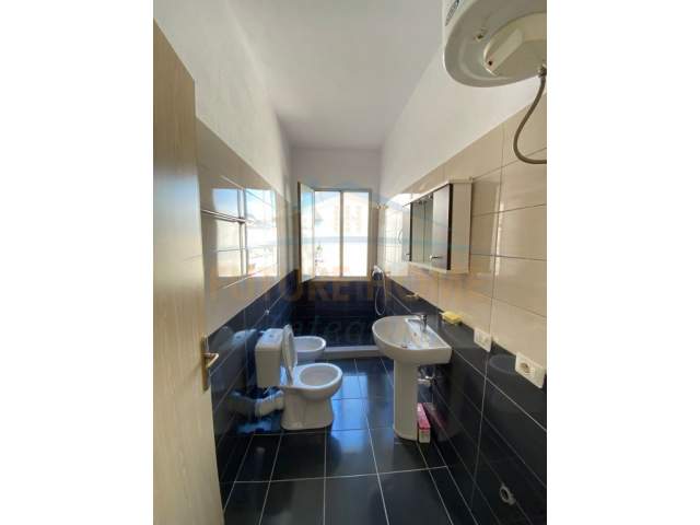 Tirane, ofert apartament Kati 8, 90 m² 88.000 Euro (RRUGA BESIM ALLA)