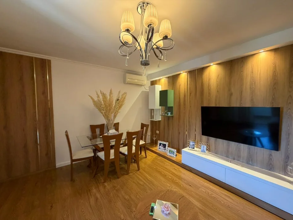 Tirane, shitet apartament 2+1 Kati 4, 85 m² 153.000 € (LAPRAKE , Prane KMY)