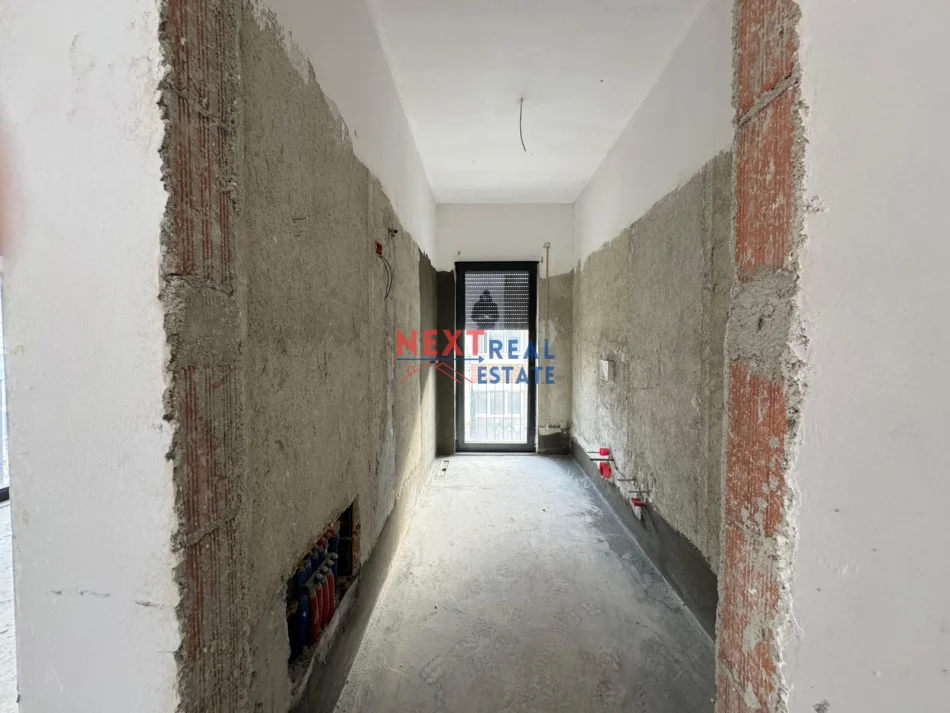 Tirane, shitet apartament 4+1+Aneks+Ballkon Kati 4, 186 m² 300.000 € (KODRA E DIELLIT 3)