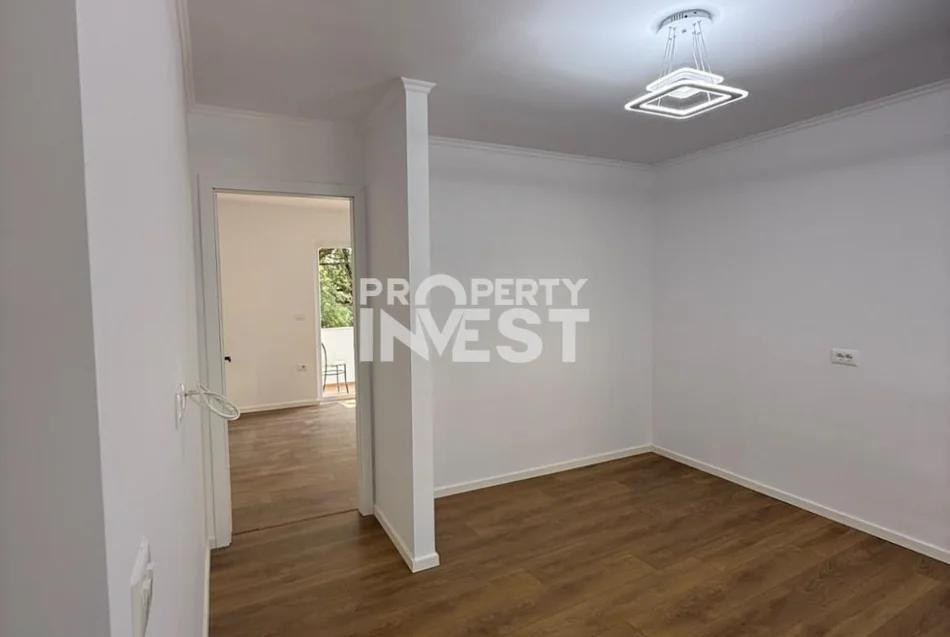 Tirane, shitet apartament 1+1 Kati 4, 53 m² 118.000 € (Shkolla Hasan Prishtina)