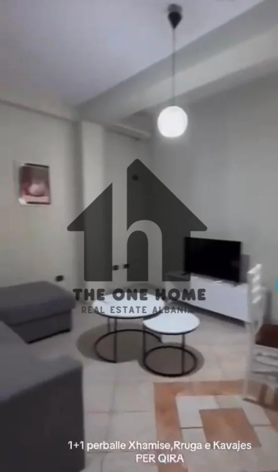 Tirane, jepet me qera apartament 1+1+Ballkon Kati 3, 68 m² 500 € (Rr Kavajes)