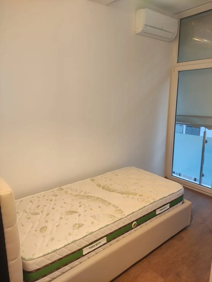 Tirane, jepet me qera apartament 2+1+Aneks+Ballkon Kati 5, 84 m² 720 € (Kika 2)