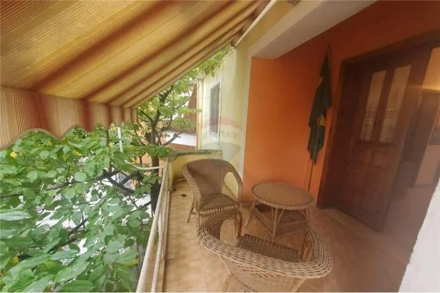 Tirane, jepet me qera apartament 2+1+A+BLK Kati 2, 470 m² 500 Leke (21 Dhjetori)